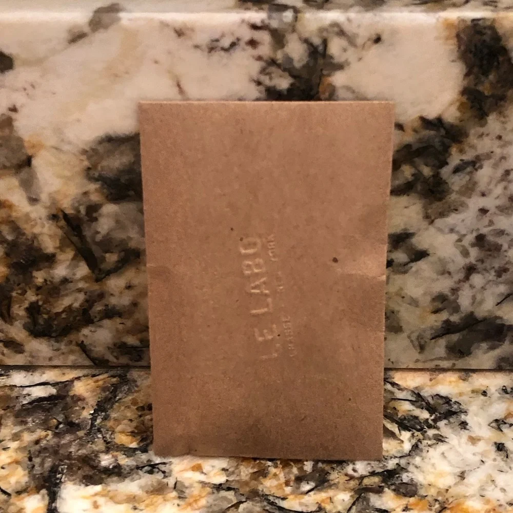 Le Labo Santal 33 Sample Vial Spray - Picture 2 of 2